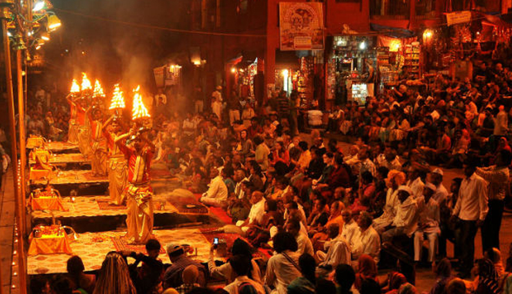 diwali in india,places to celebrate diwali in india,varanasi,amritsar,kolkata,goa,delhi