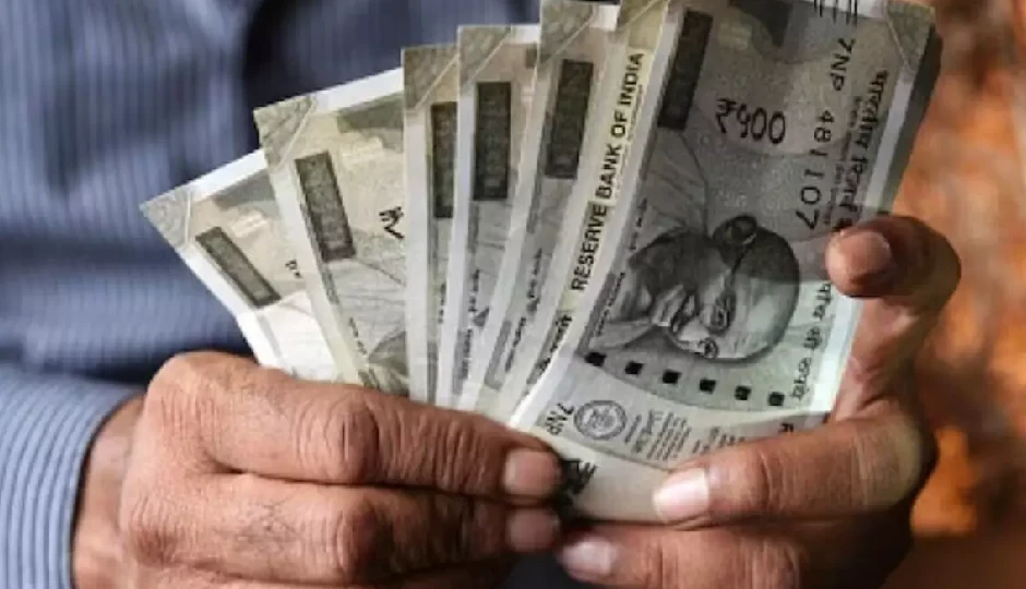 डाक विभाग के कर्मचारियों की चमकी किस्मत, दिवाली पर सरकार ने दिया 2 महीने की सैलरी जितना बोनस