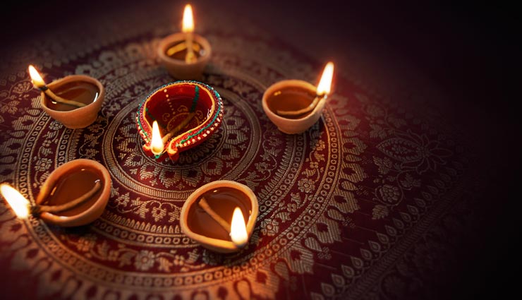 भारत ही नहीं विदेशों में भी मनाई जाती हैं दिवाली, इस तरह किया जाता हैं सेलेब्रेशन