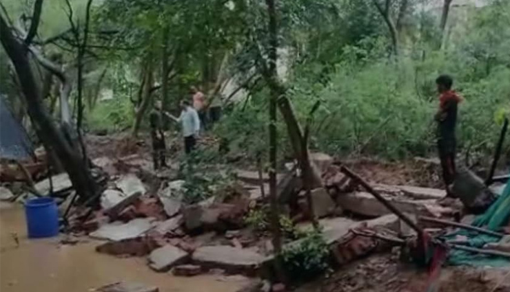 UP में भारी बारिश का कहर, लखनऊ में दीवार गिरने से 9 लोगों की मौत