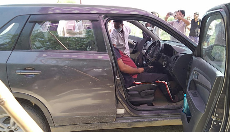 rajasthan,karauli,doctor,body found in car,rajasthan news