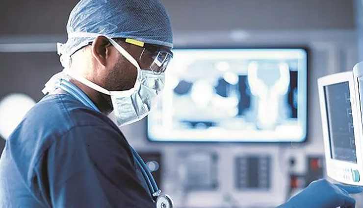 दिल्ली में गहराया बड़ा संकट, एम्स, सफदरगंज और लोहिया अस्पताल के 100 से ज्यादा डॉक्टर कोरोना संक्रमित 