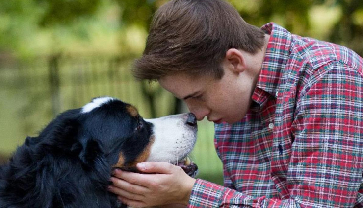 disease you can smell,10 fascinating diseases that you can smell,disease,diabetic ketoacidosis,maple syrup urine disease,Migraine,arsenic poisoning,phenylketonuria,typhoid fever,narcolepsy,bacterial infection,schizophrenia,parkinsons disease,Health,Health tips