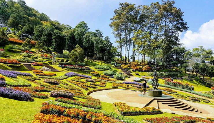 chiang rai tourist attractions,places to visit in chiang rai,top sights chiang rai thailand,chiang rai travel guide,must-see in chiang rai