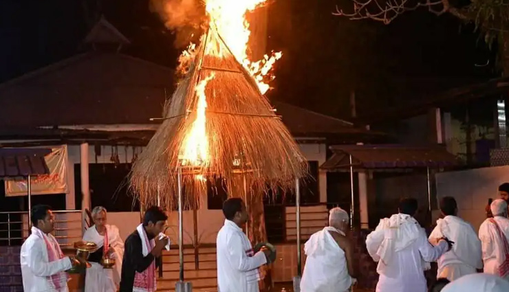 holi celebration,holi,happy holi,holi 2022,travel,travel tips,holidays