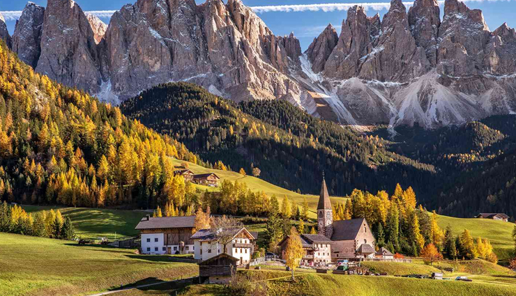 italy tourist attractions,top attractions in italy,must-see places in italy,popular tourist sites in italy,iconic landmarks in italy,famous attractions of italy,sightseeing in italy,italy must-visit destinations,historic sites in italy,cultural attractions of italy,natural wonders in italy,landmarks and monuments in italy,tourist hotspots of italy,hidden gems in italy,unforgettable experiences in italy