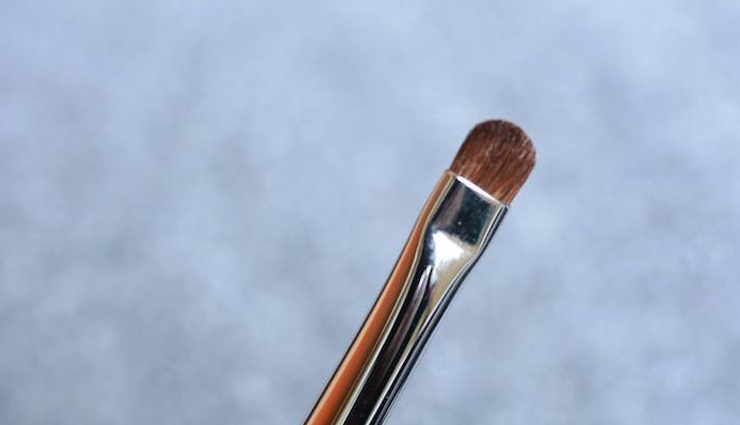 eye liner brushes you can experiment with your eye look,beauty tips,beauty hacks