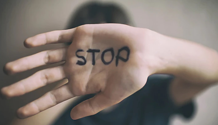 5 Tips To Keep Yourself Safe From Domestic Violence