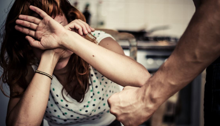 domestic violence,tips to stay safe from domestic violence,violence tips,family tips,relationship tips