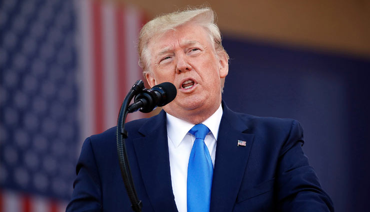 कश्मीर मध्यस्थता पर फिर बोले ट्रम्प, कहा - सब PM मोदी पर निर्भर