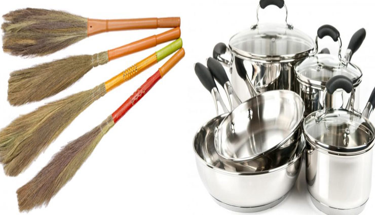 astrology tips,kinnar donations,old clothes,broom,oil,steel utensils,plastic