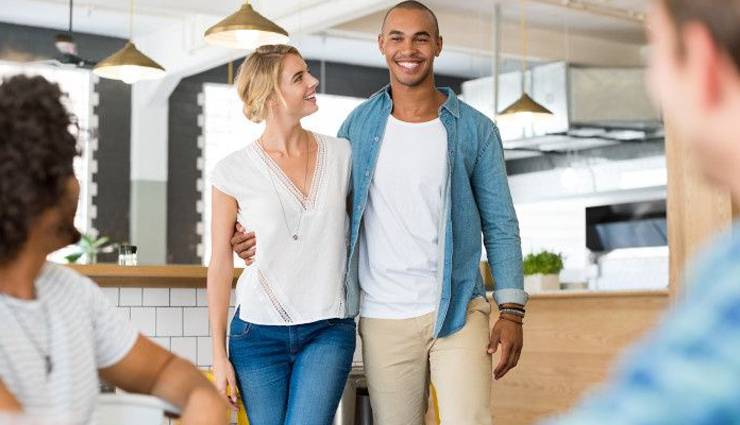 relationship advice,taking relationships to the next level,new relationship tips,building strong relationships,relationship growth,relationship milestones,advancing your relationship,relationship progression,healthy relationship advice,deepening your connection