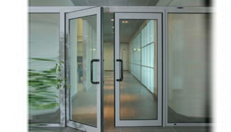 दरवाजों की मदद से घर को बनाए स्टाइलिश, यहां से ले इसके आइडिया stylish doors,doors to make your home beautiful,special doors for your home,household tips,home decor tips