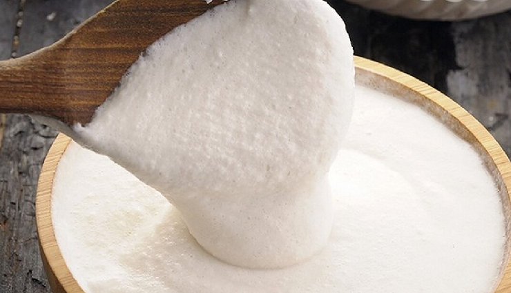 podi uthappam recipe,south indian breakfast,tamil nadu street food,spice powder uthappam,easy uthappam preparation,homemade podi uthappam,crispy dosa batter pancakes,flavorful onion and spice topping,quick breakfast recipe,authentic indian cuisine