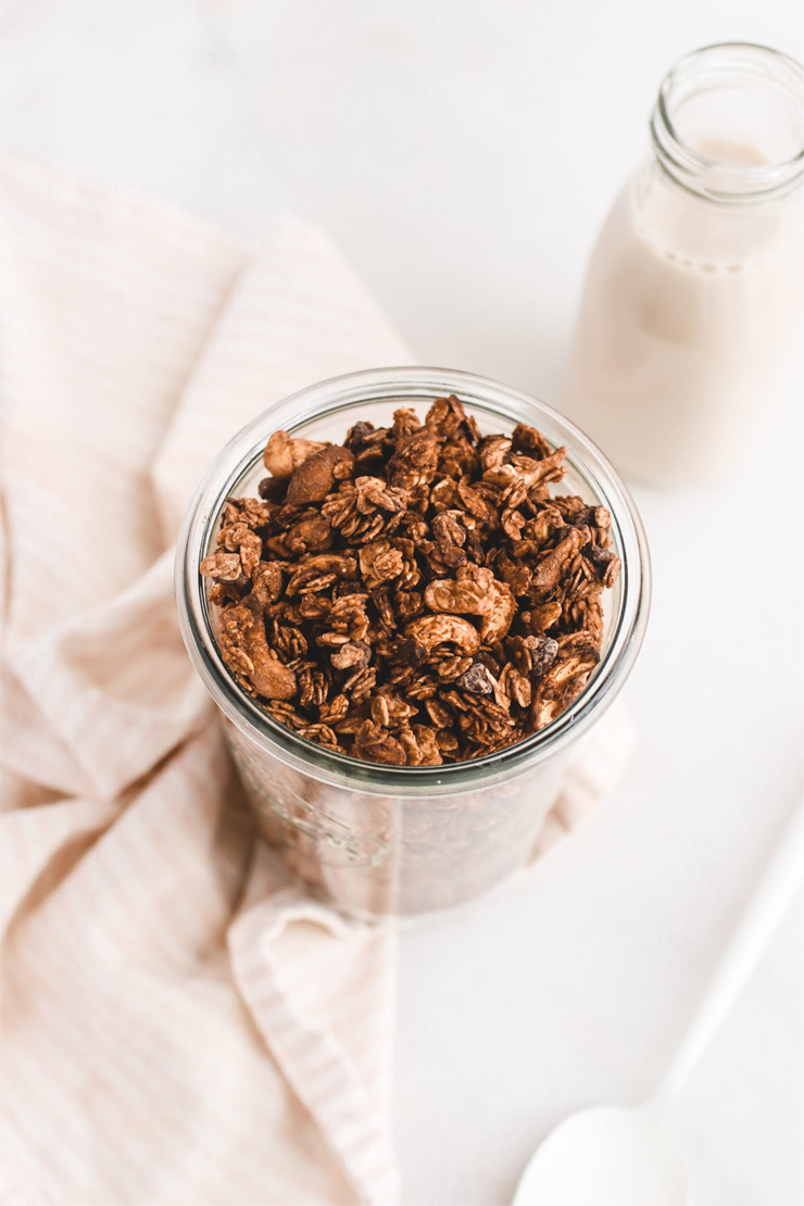 double chocolate granola,double chocolate granola recipe,oats recipe,recipe