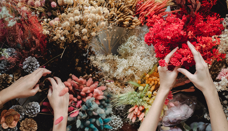 dried flower arrangements for capturing elegance,the art of dried flowers elegant arrangements,creating elegance with dried flower compositions,tips for stunning dried flower arrangements,dried flower arrangement ideas for a touch of elegance,captivating beauty artistic dried flower displays,dried floral arrangements for timeless elegance,mastering the art of dried flower composition,elevating decor with elegant dried flower arrangements,exploring the elegance of dried flower artistry