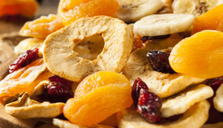 benefits of dehydrated fruits,dehydrated fruits for busy individuals,healthy snacks for on-the-go lifestyles,convenience of dried fruits,nutritional value of dehydrated fruits,dehydrated fruit snacks for busy people,quick and healthy snack options,dehydrated fruits as a time-saving choice,portability of dried fruit snacks,dehydrated fruits for a busy lifestyle