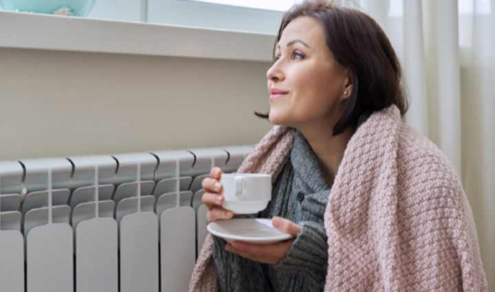 सर्दियों में शरीर को गर्म रखने का काम करेगी ये 9 ड्रिंक्स, बचेंगे आम बीमारियों से