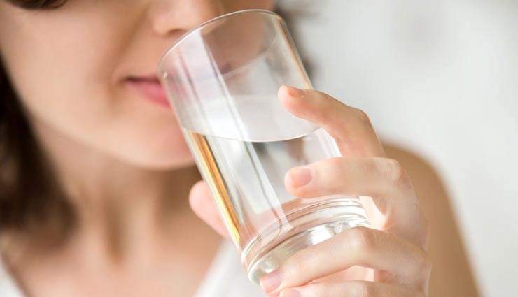 5 tips to get your voice back,health tips for voice,health tips for throat,health tips in english,health tips for monsoon,health tips for monsoon