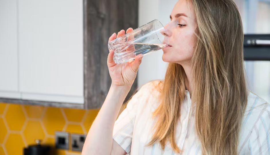 5 Ways To Help You Drink More Water Every Day
