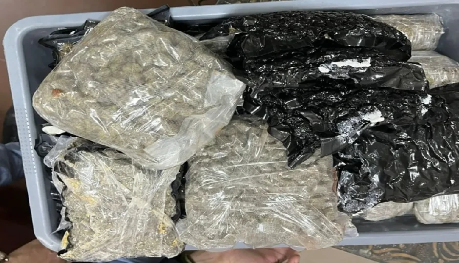 बैंकॉक से अमृतसर पहुँचा यात्री, बैग से मिला 3 किलो गांजा; कस्टम विभाग की बड़ी कार्रवाई