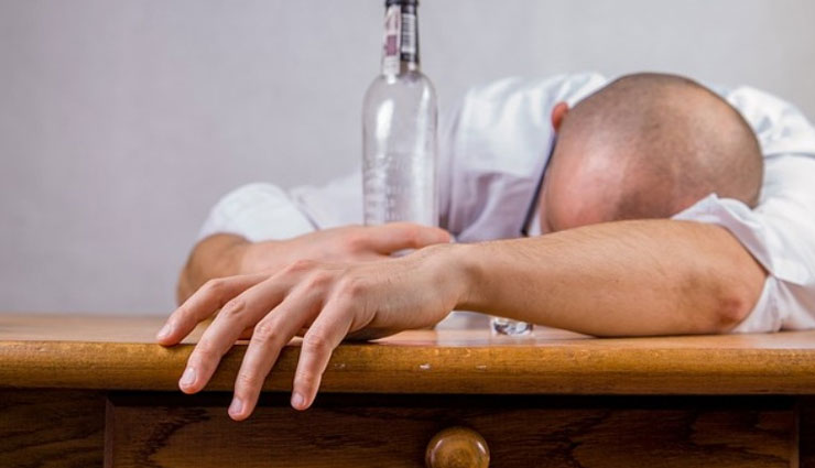 drinking habits of parents,child feelings ,शराब की लत,बच्चो पर असर