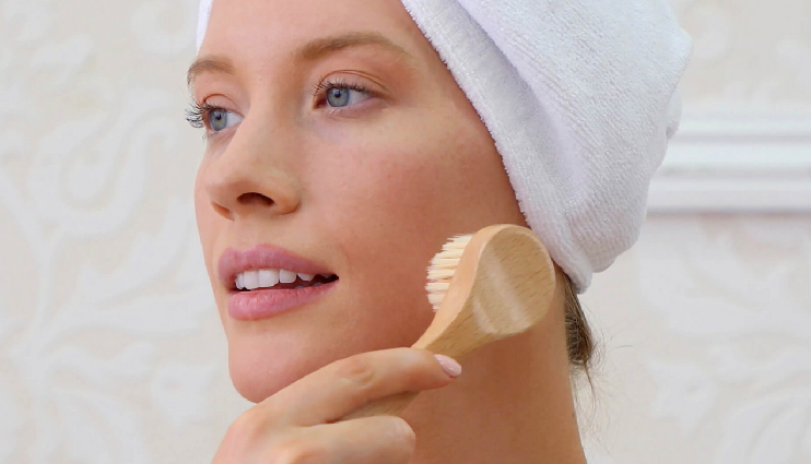 glowing tired skin,diy skincare tips,natural skin rejuvenation,skin brightening remedies,home skincare tips,hydrated glowing skin,tired skin remedies,natural glow tips,skincare routine for tired skin,refresh dull skin naturally