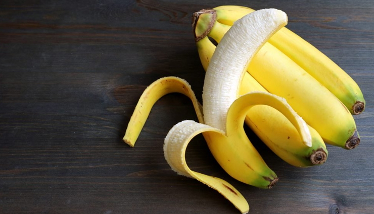 avocado,egg,banana,honey and olive oil,yogurt,remedies to treat dry hair,hair care tips,dry hair tips,summer hair care tips,beauty tips