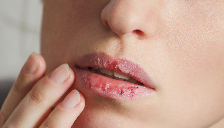 lipstick,beauty tips,tips to apply lipstick on lips,lips care tips,lips care