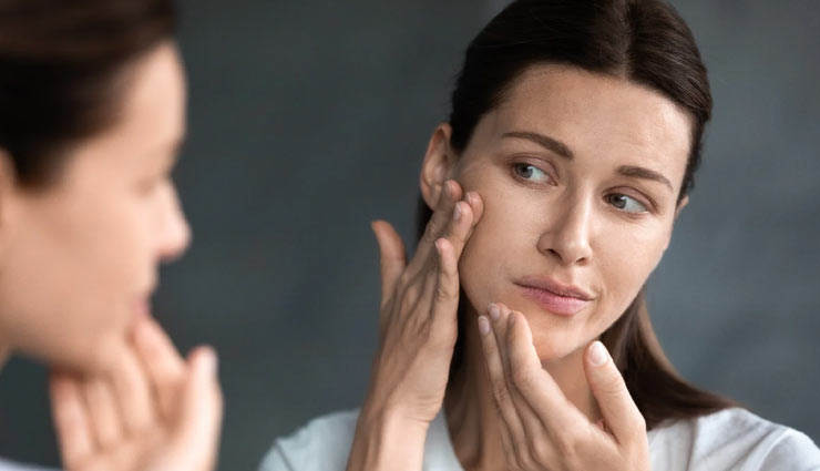 सर्दियों में आती हैं स्किन के ड्राई होने की समस्या, इन चीजों से करें इसे मॉश्चराइज