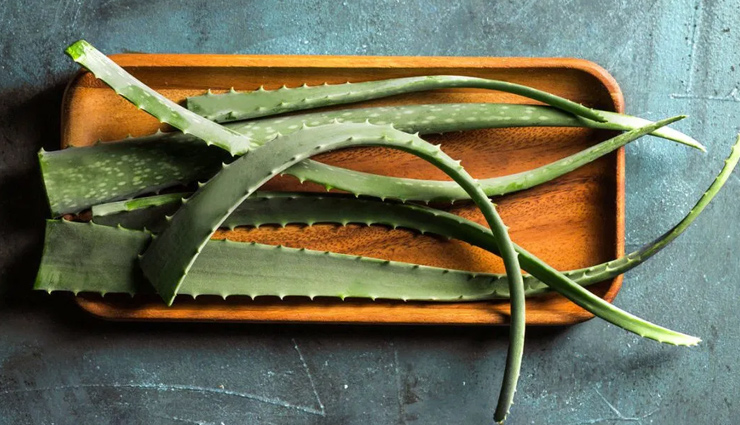 olive oil and sugar scrub,aloe vera gel,cucumber,papaya and honey,almond oil,dry skin,natural remedies for dry skin,summer tips,skin care tips,beauty tips