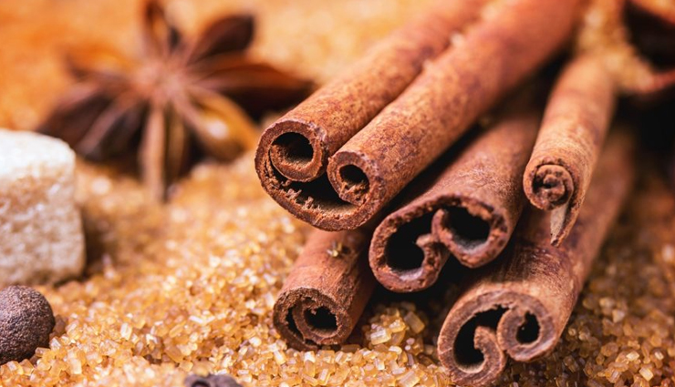 cracked skin becomes a big problem in winter,these home remedies will give relief,beauty tips,beauty hacks