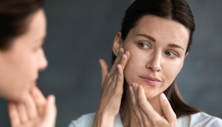 make-up on dry skin may have to be heavy in winter these damages the skin,beauty tips,beauty hacks