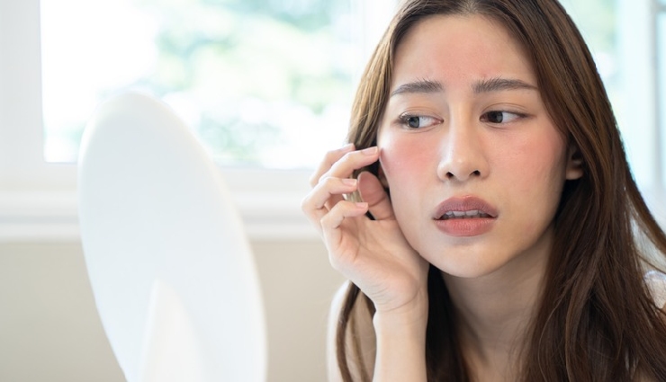 daily makeup use,foundation side effects,makeup addiction,effects of using foundation daily,skin issues from makeup,daily makeup routine,makeup and self-confidence,long-term effects of foundation,foundation makeup pros and cons,beauty habits and skin health