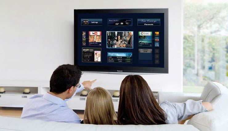 नए साल से टीवी देखने वालों के लिए बदलेंगे ये दो नियम, बढ़ जाएगा DTH का मासिक खर्च