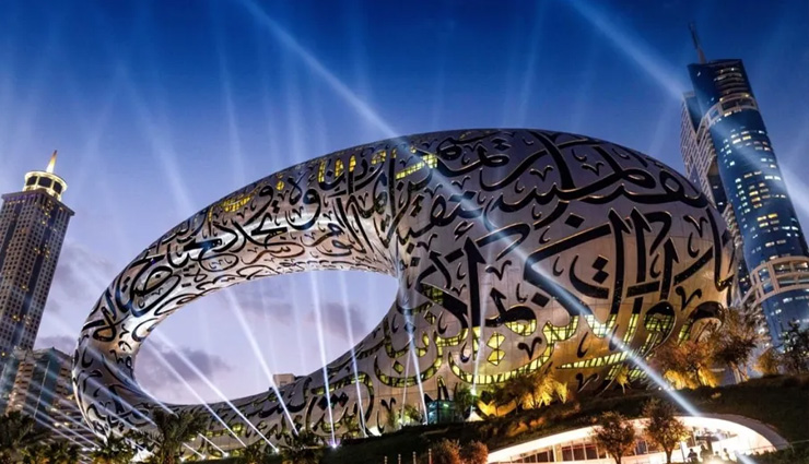इंजीनियरिंग का एक उत्कृष्ट नमूना है दुबई की ये इमारत, 9 साल में बनकर हुई तैयार