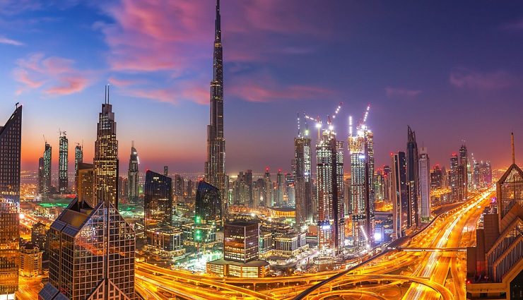 गगन चूमती इमारतों के साथ ही खूबसूरती के लिए प्रसिद्द हैं दुबई, जानें यहां की प्रसिद्द जगहें