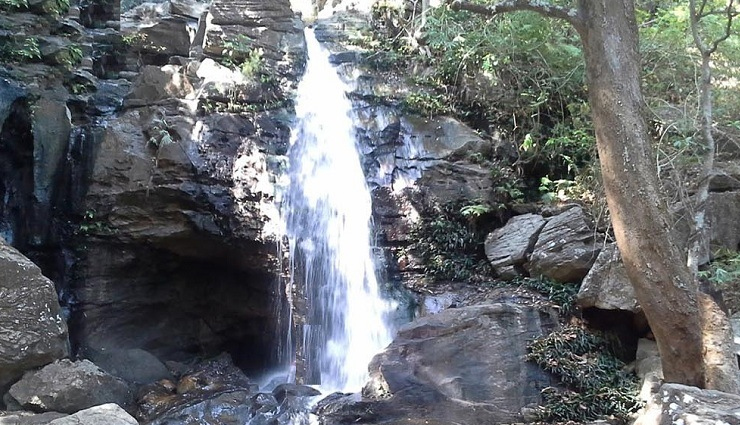 must-visit places in pachmarhi,astonishing attractions in pachmarhi you should not miss,top 10 places to explore in pachmarhi,discovering the beauty of pachmarhi: 10 astonishing destinations,pachmarhi travel guide: 10 must-see places to visit,hidden gems of pachmarhi: 10 astonishing attractions,exploring the wonders of pachmarhi: 10 must-visit spots,pachmarhi breathtaking attractions: 10 astonishing places,pachmarhi natural beauty: 10 must-explore destinations,planning a trip to pachmarhi? do not miss these 10 astonishing places