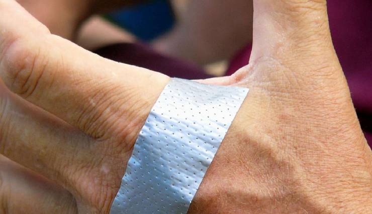 unusual pain relief remedies,odd home remedies for pain,bizarre pain relief techniques,strange pain management solutions,quirky home pain remedies,unique pain relief hacks,unconventional pain alleviation methods,peculiar pain relief therapies,non-traditional pain relief tricks,offbeat pain remedy tips