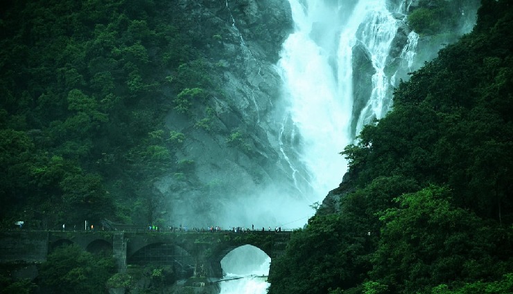 offbeat things to do in goa,hidden places in goa,unique experiences in goa,goa beyond beaches,non-touristy goa activities,goa travel guide,adventure in goa,goa cultural experiences,unexplored goa,alternative goa itinerary,goa local experiences