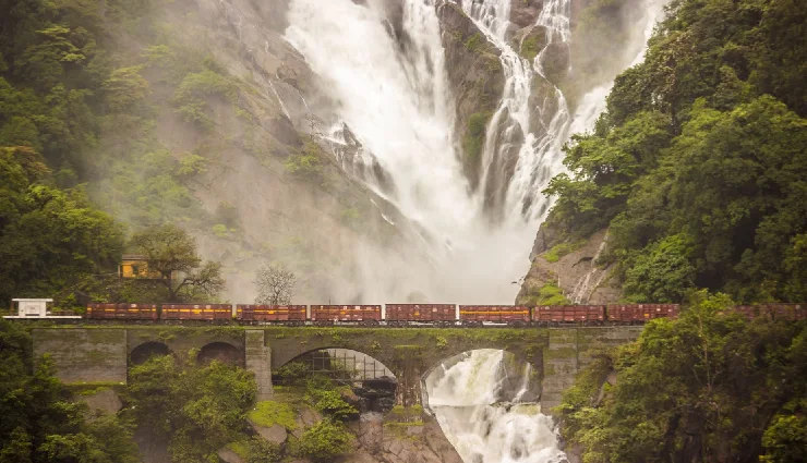 9 Amazing Monsoon Activities To Try In India