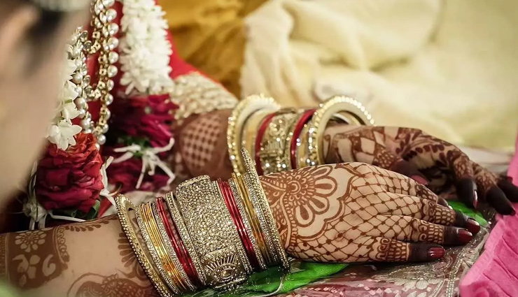 बिहार: शादी के स्टेज पर प्रेमी ने दुल्हन के गले में डाली वरमाला, मांग में भरा सिंदूर, हक्का-बक्का रह गया दूल्हा