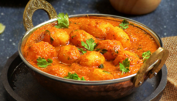 dum aloo,dum aloo recipe,recipe,aloo raceipe,kashmiri recipe