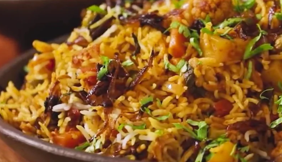 dum biryani,dum biryani ingredients,dum biryani recipe,dum biryani tasty,dum biryani delicious,dum biryani guest,dum biryani party,dum biryani children