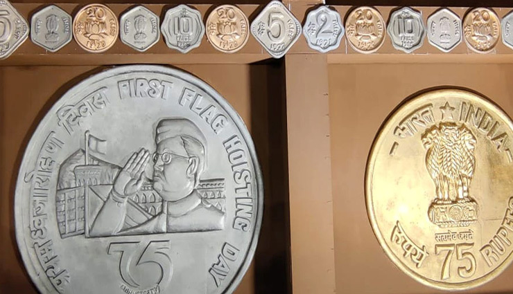 durga puja,navratri puja,durga puja pandal kolkata,babubagan sarbajanin durga pandal,durga pandal photos