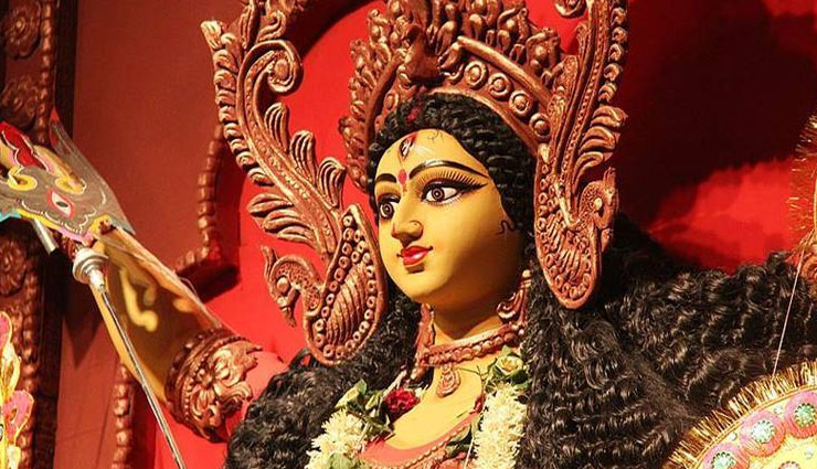 नवरात्रि के हर दिन करें अलग रंग का चुनाव, बरसेगा आप पर देवी माँ का आशीष 
