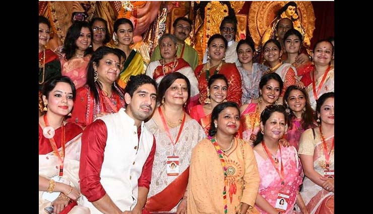 durga puja,durga ashtami,amitabh bachchan,kajol,rani mukerji,ayan mukerji,kajol at durga puja,kajol durga puja look,amitabh bachchan in durga puja,amitabh bachchan look,Shilpa Shetty,shilpa shetty ashtami puja photo,durga puja photo and video,kajol with rani mukerji,bachchan celebrate durga puja,entertainment,navratri 2019