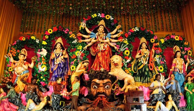 navratri 2019,durga puja pandal,kolkata,kumortuli,bagbazar,siliguri,cooch behar,badkulla