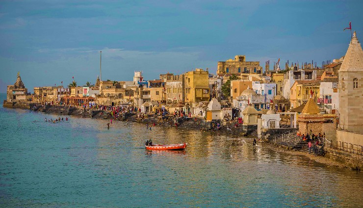 india tourism,indian culture,heritage of india,spiritual destinations in india,india travel 2025,famous places in india,religions of india,taj mahal,indian temples,indian diversity,indian architecture,fastest growing economy,indian traditions,india population,historical landmarks india