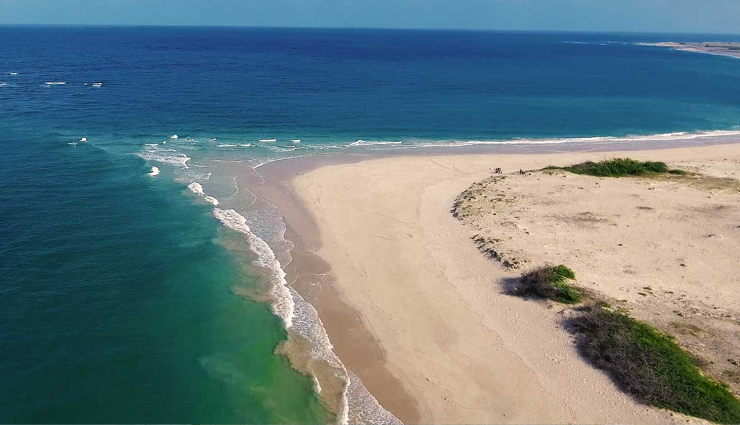 dwarka beach,shivrajpur beach,okha madhi beach,beyt dwarka,coastal havens near dwarka,gujarat picturesque beaches,tranquil retreats near dwarka,pristine shores in gujarat,serene beaches for relaxation,adventure activities on dwarka beaches,sunset vistas on dwarka beaches,blue flag beach in gujarat,scuba diving near dwarka,island tours from shivrajpur beach,solitude at okha madhi beach,unspoiled natural allure of beyt dwarka,marine biodiversity near dwarka,beach picnics near dwarka,hidden treasures of beyt dwarka,ferry to beyt dwarka from okha